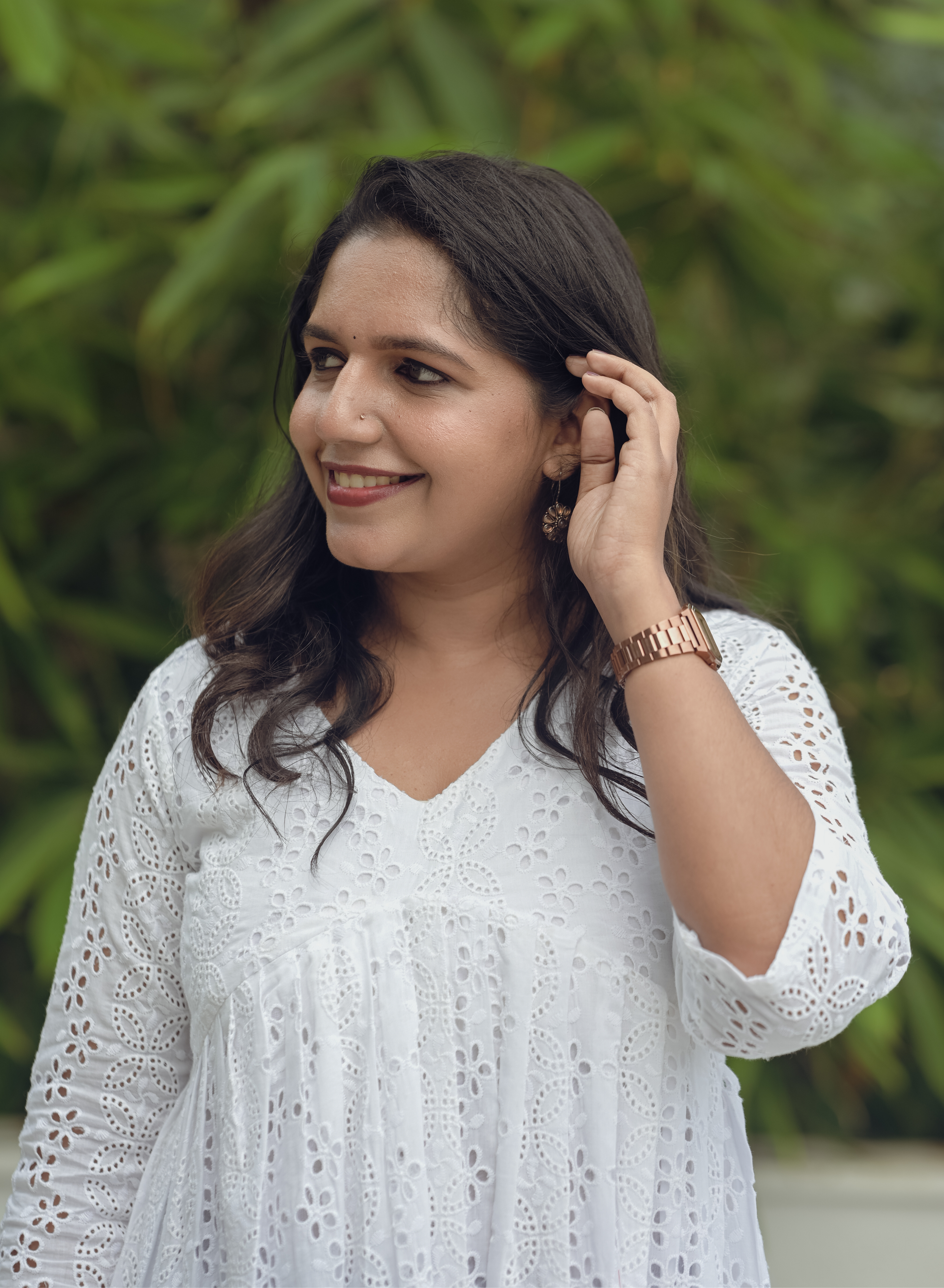 White Hackoba Aliyacut