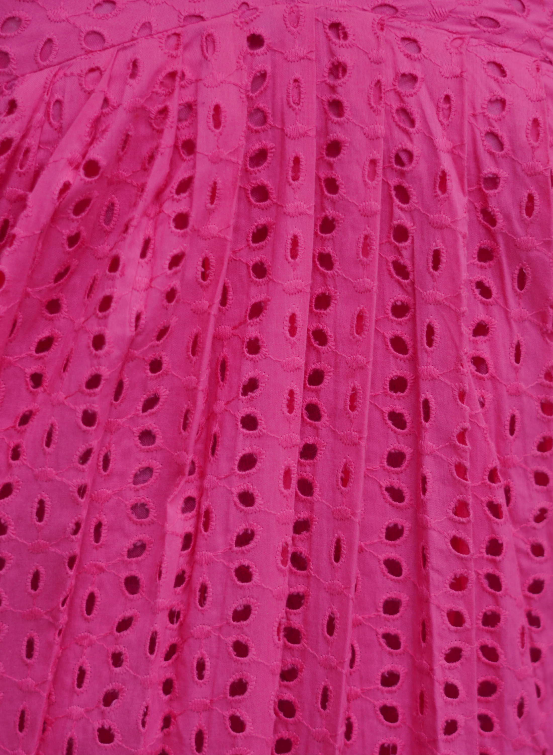 Pink Hackoba Aliyacut