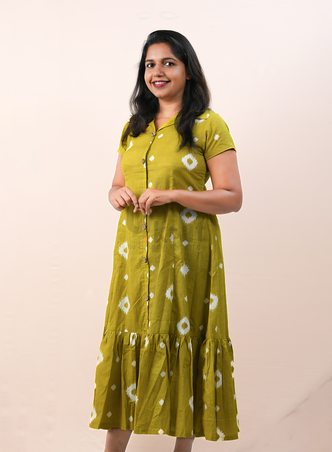 MEHANDI GREEN COAT COLLAR