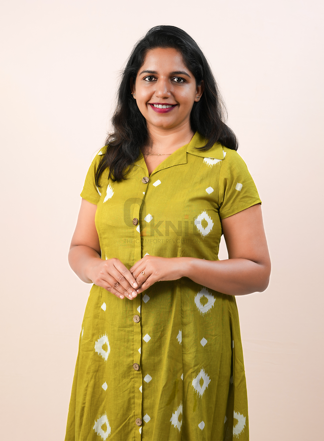 MEHANDI GREEN COAT COLLAR